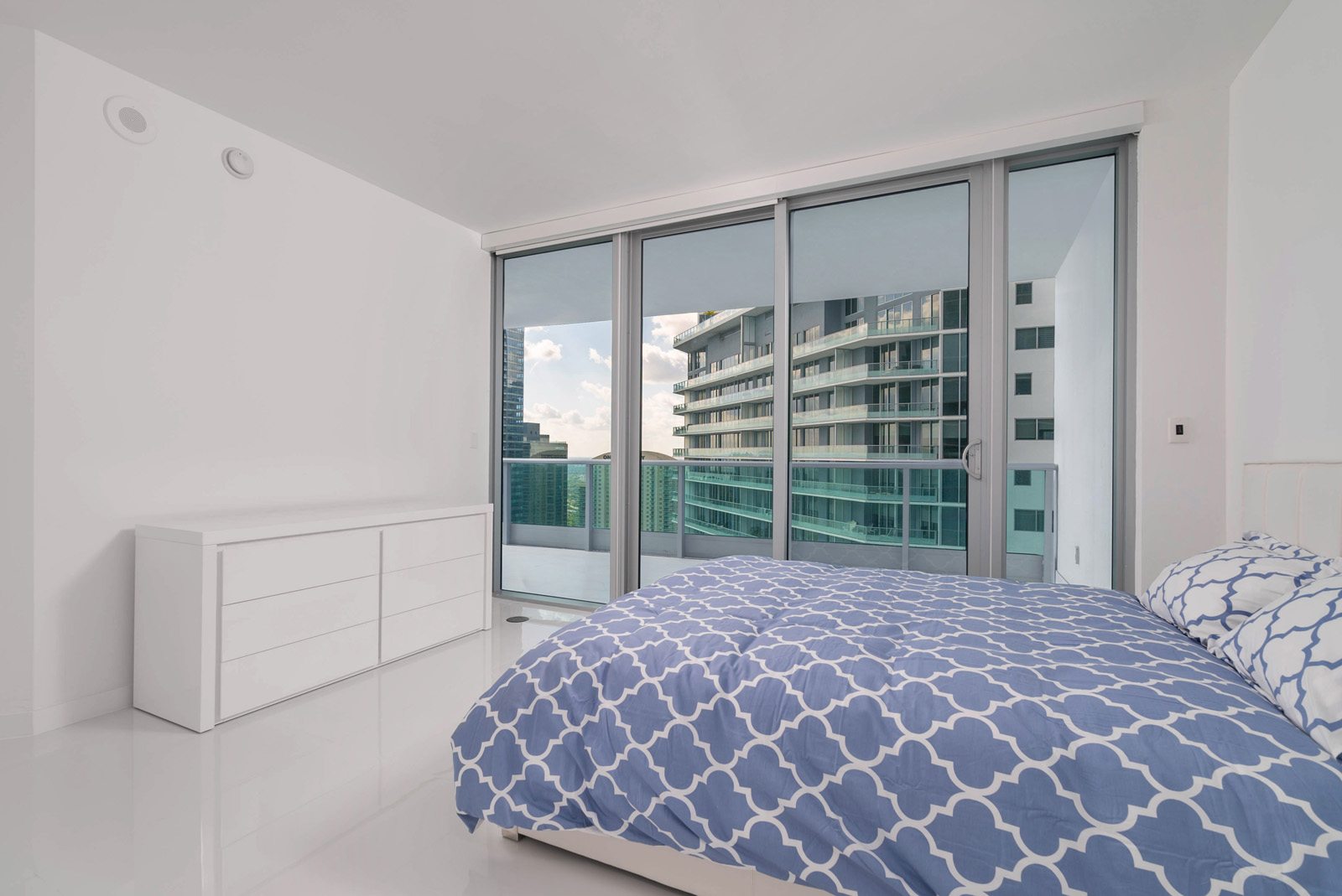 Jade at Brickell Bay second bedroom