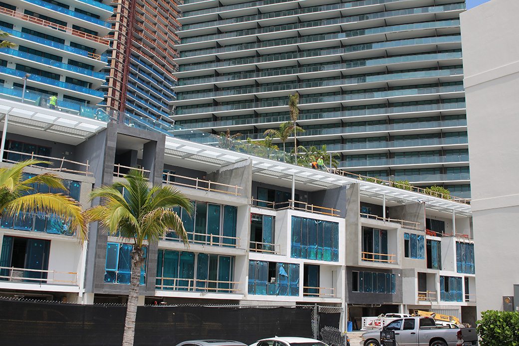 Paraiso Bay Condos May 2017_0528