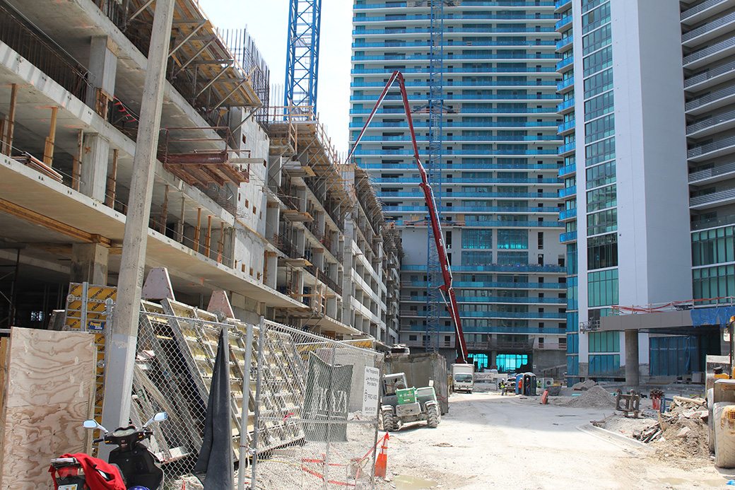 Paraiso Bay Condos May 2017_0538