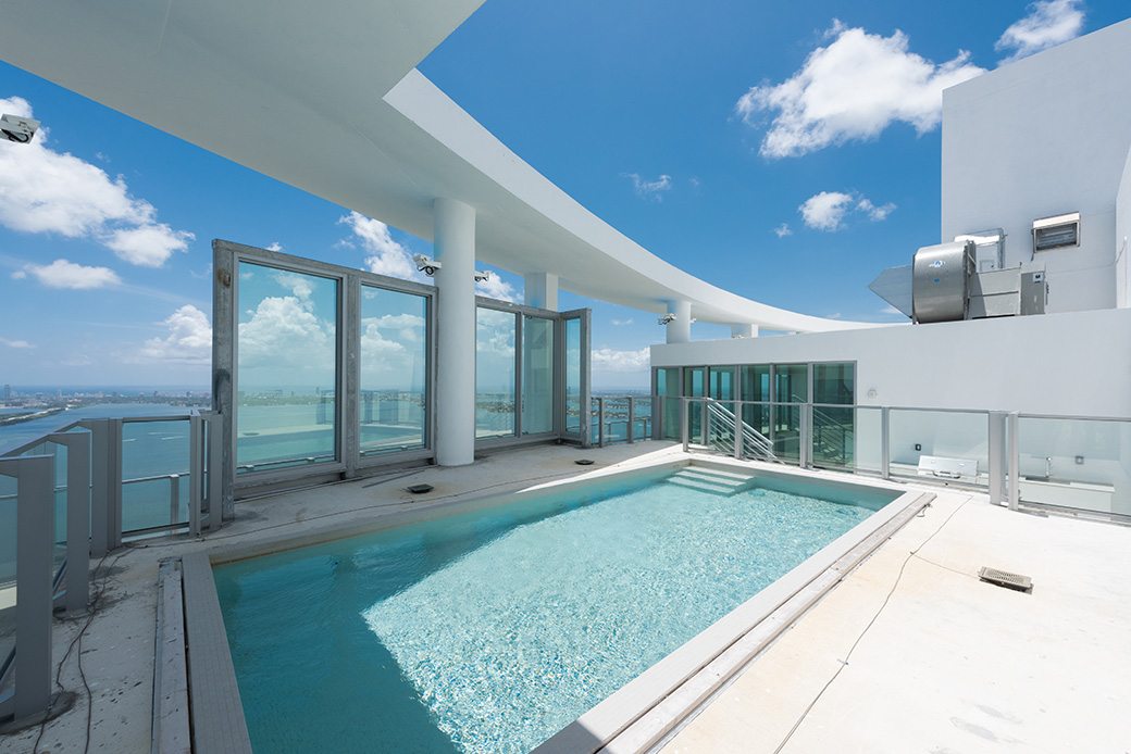 Biscayne Beach PH7 rooftop pool1