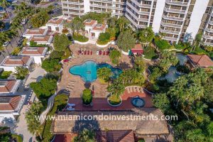 Hamptons West Aventura Condos Sales Rentals