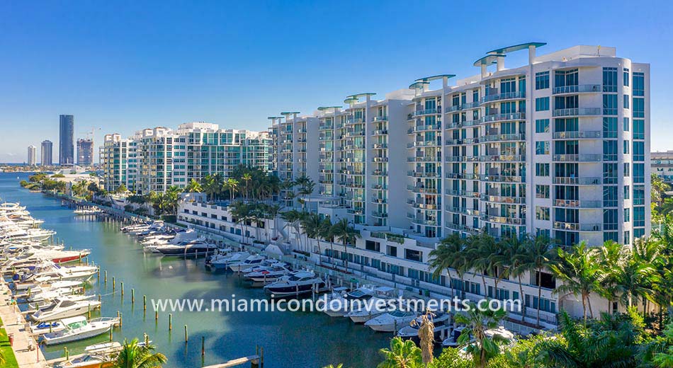 Uptown Marina Lofts condominiums