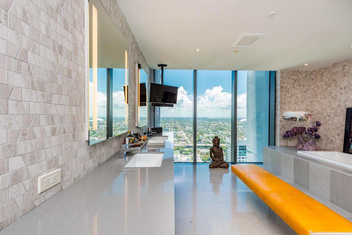 Rise Brickell City Centre 4 Bedroom