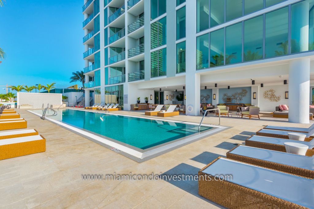 Biscayne Beach pool deck