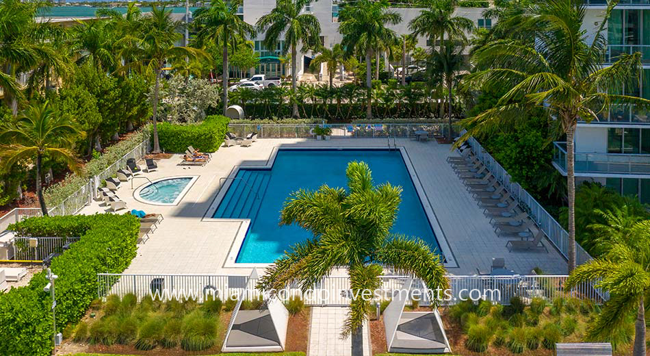 Eloquence on the Bay pool deck