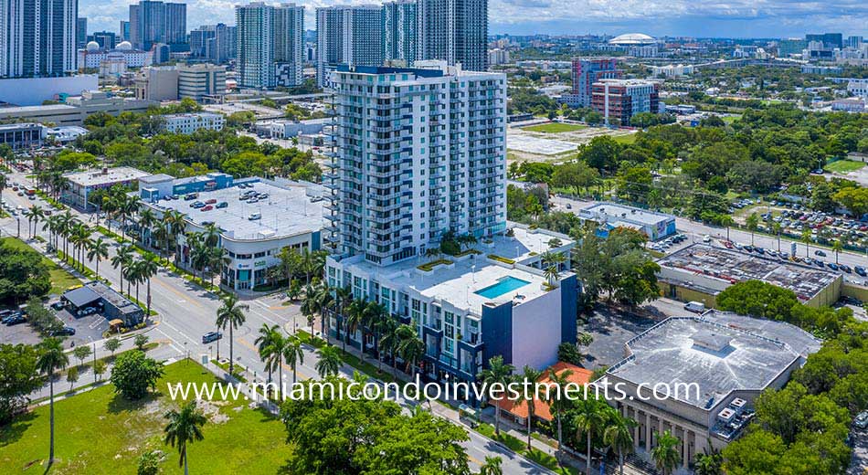 1800 Biscayne Plaza condominium