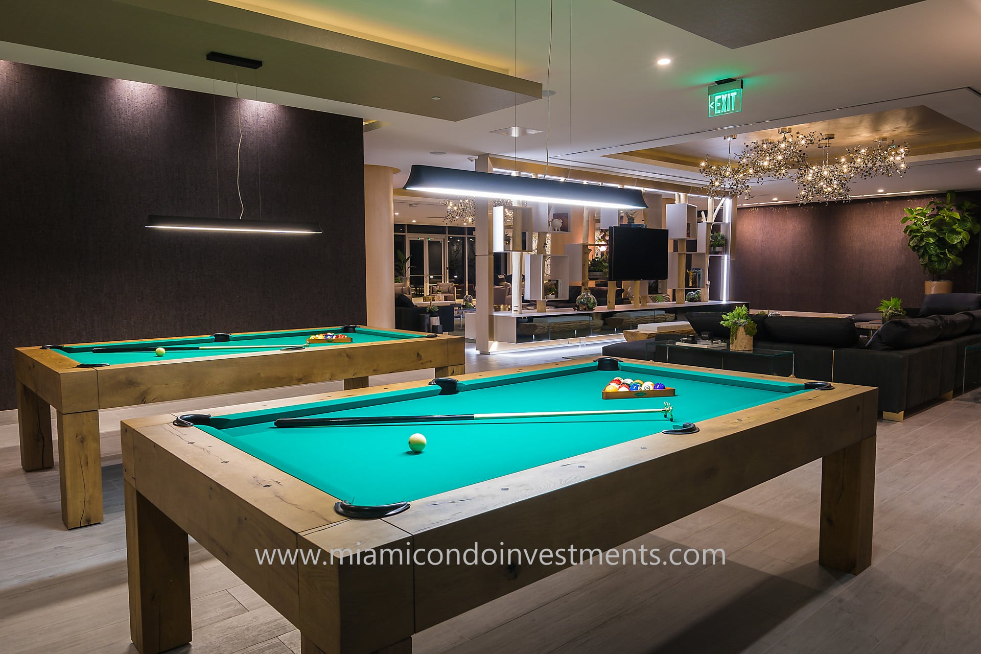 billiards tables at Aria on the Bay billiards tables at Aria on the Bay
