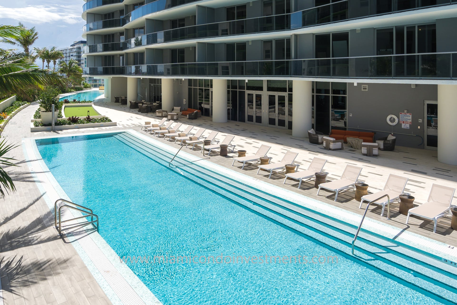 pools at Aria on the Bay