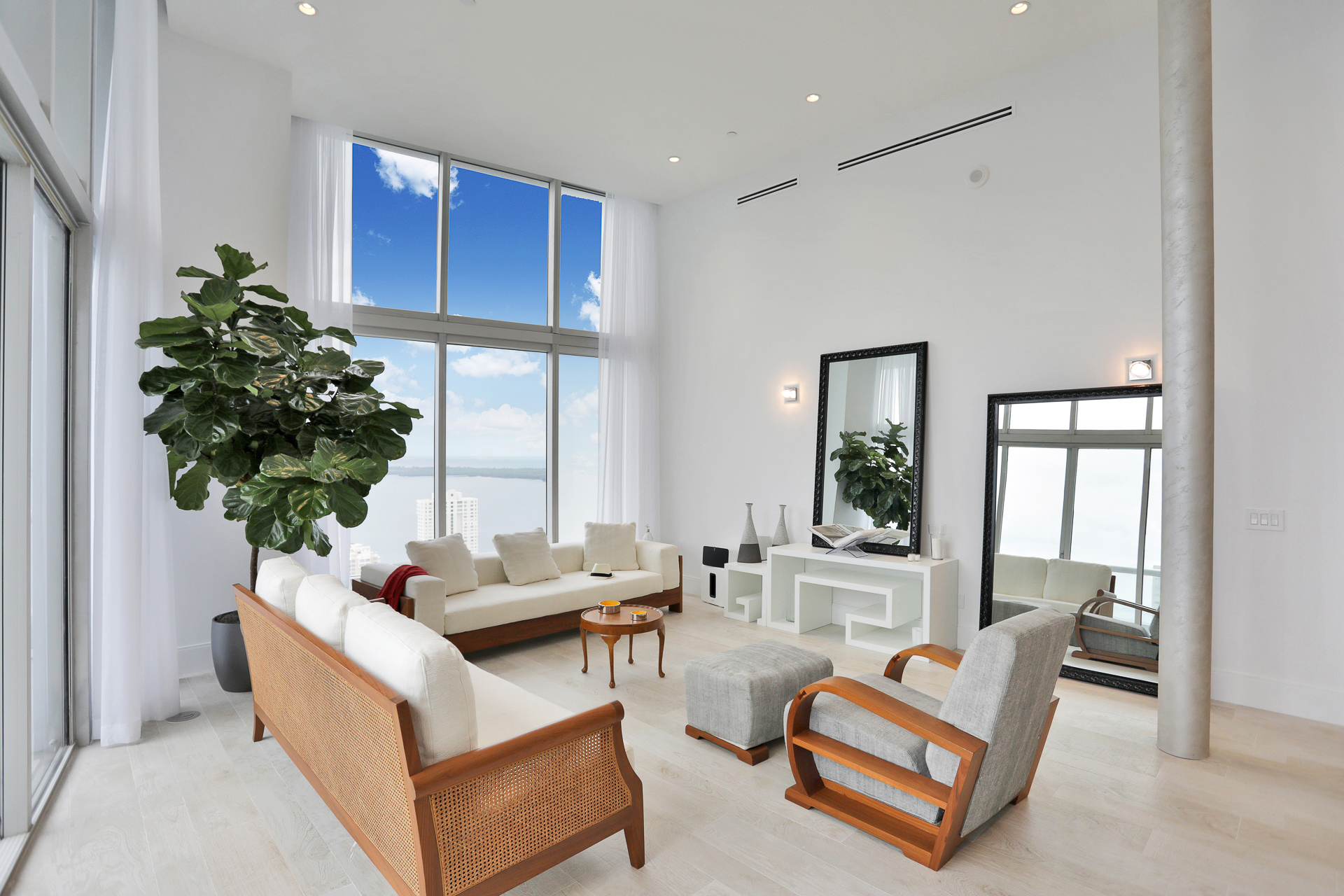 living room - Icon Brickell II