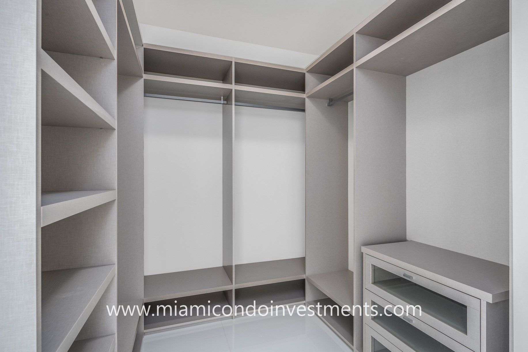 custom closets