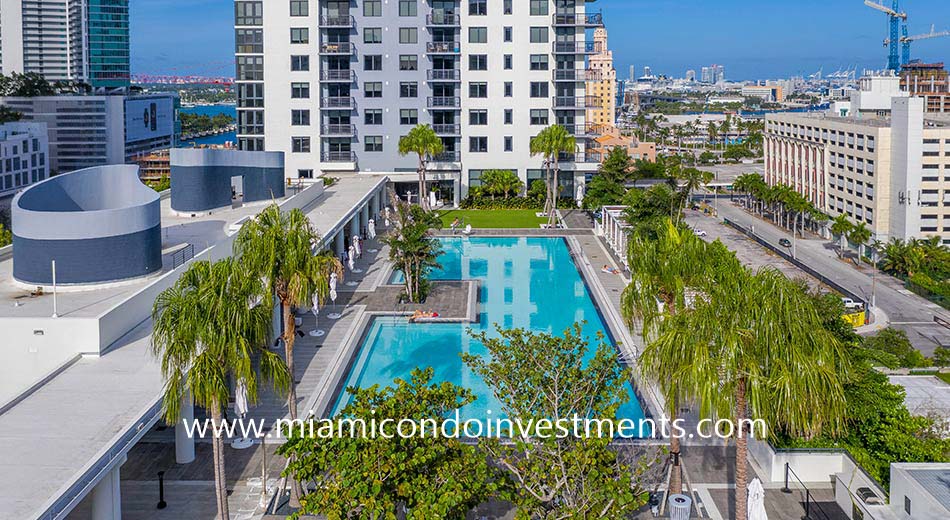 Rent Caoba Miami Worldcenter #CMW-1103 in Miami, FL - Landing