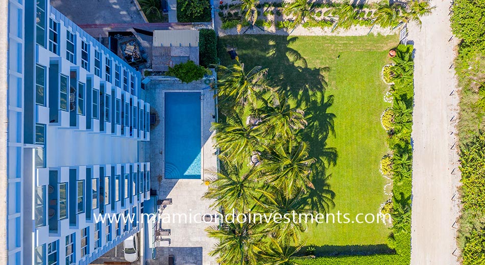 aerial view of the pool at Carlisle on the Ocean