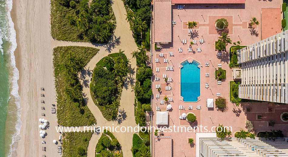 aerial view of Balmoral pool deck