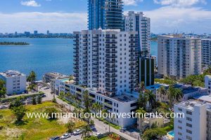 23 Biscayne Bay
