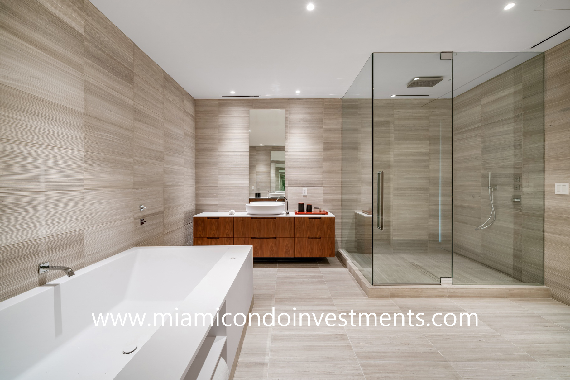 master bathroom at The Ritz-Carlton Residences Miami Beach