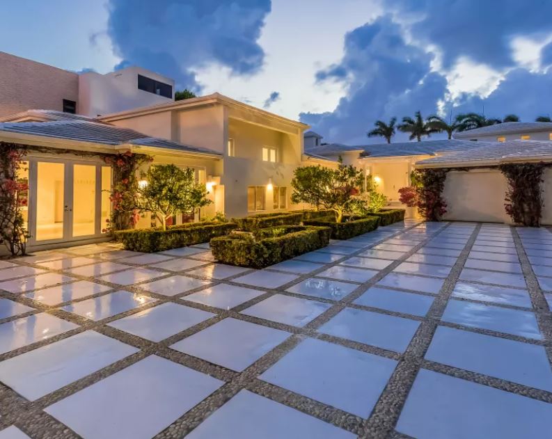 Shakira's Courtyard with Garden. The courtyard leading the the front entry as well as a small garden.