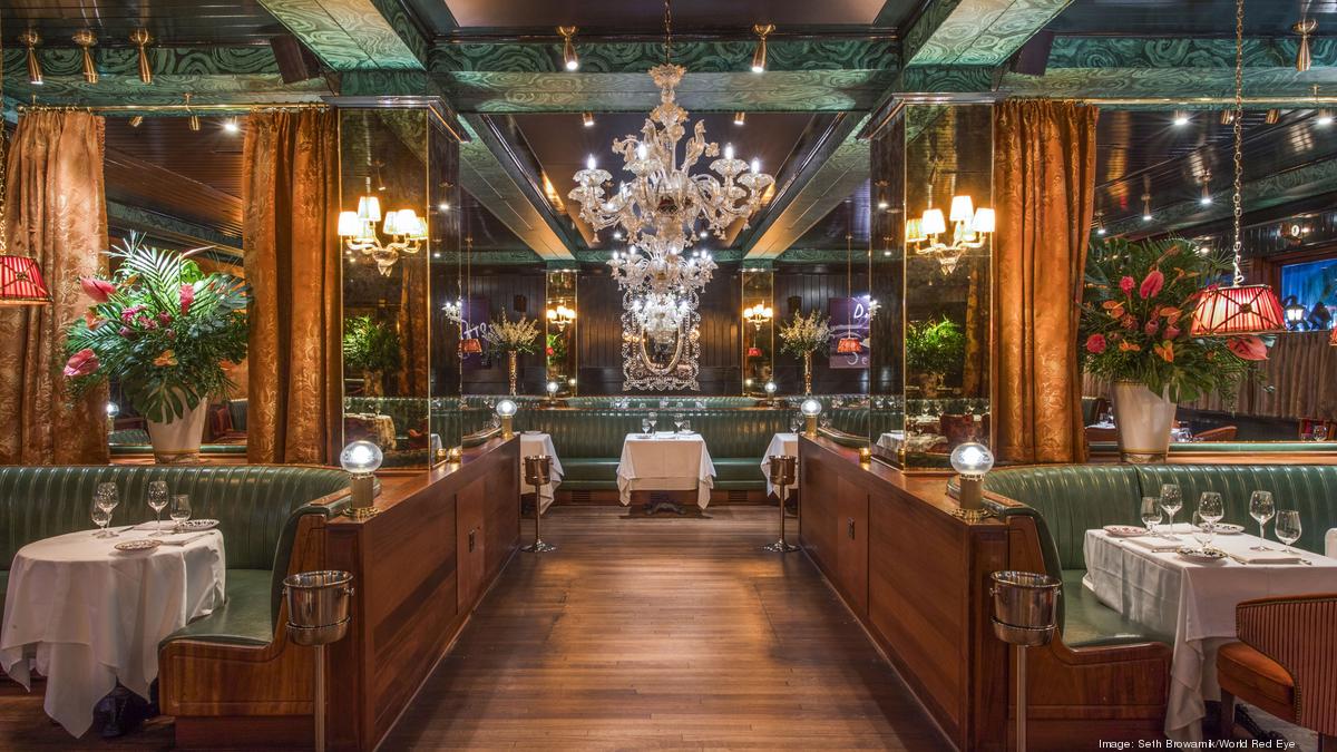Interior photo of Carbones Italian Restaurant in downtown Miami. Interior photo of Carbones Italian Restaurant in downtown Miami.