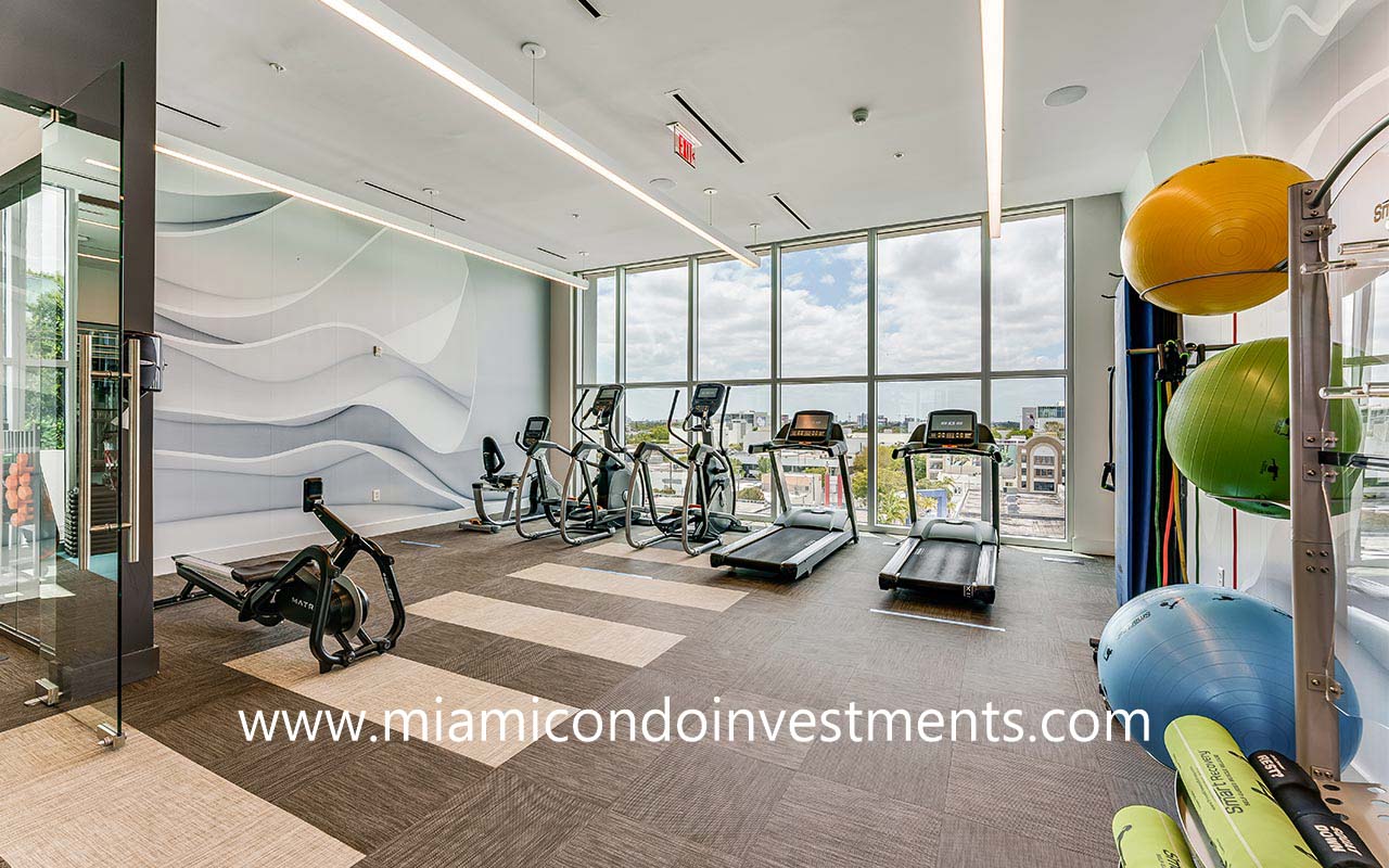 fitness center at Quadro Residences