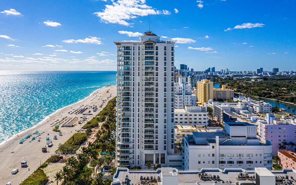 La Tour Condo images
