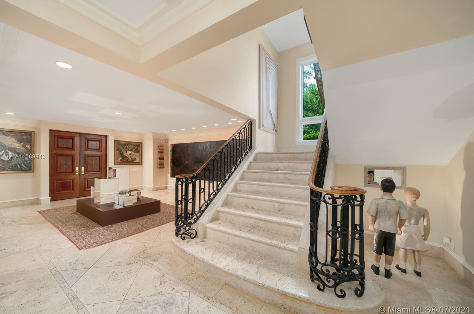 3323 Devon Ct, Miami, FL 33133 in Coconut Grove 3323 Devon Ct, Miami, FL 33133 in Coconut Grove