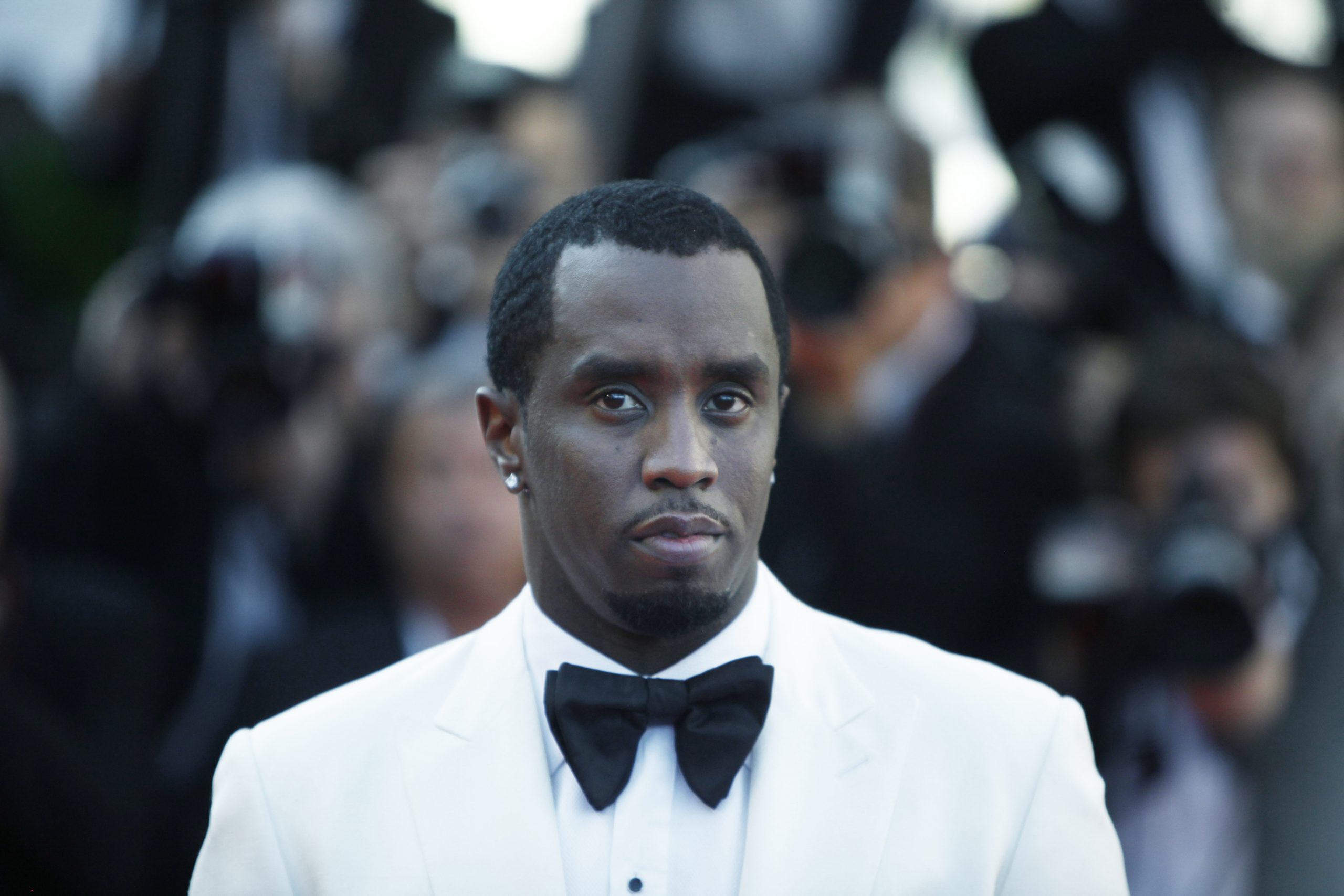 Diddy Purchases Waterfront Mansion