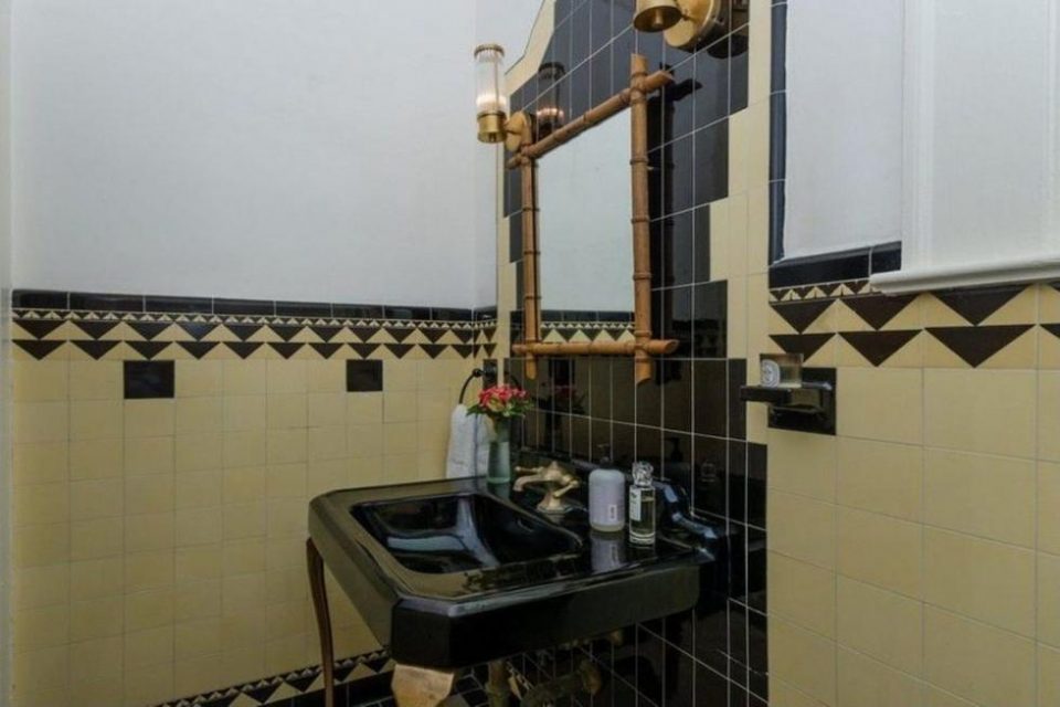 Al Capone's Original Black and Gold Bathroom