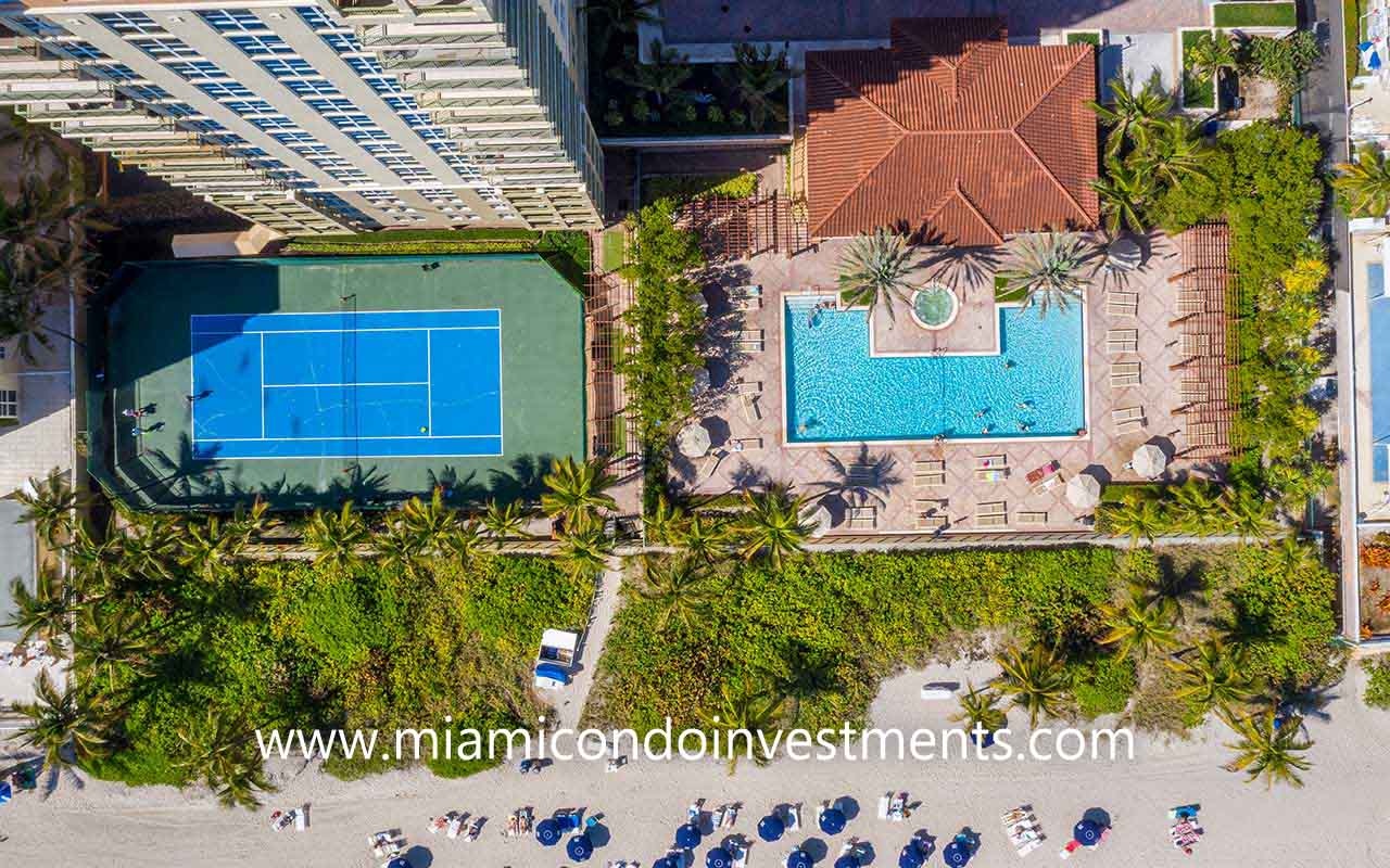 2080 Ocean Drive tennis court and pool deck