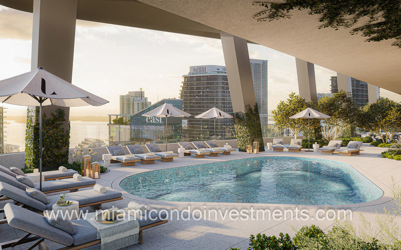 Lofty Brickell 43rd floor pool