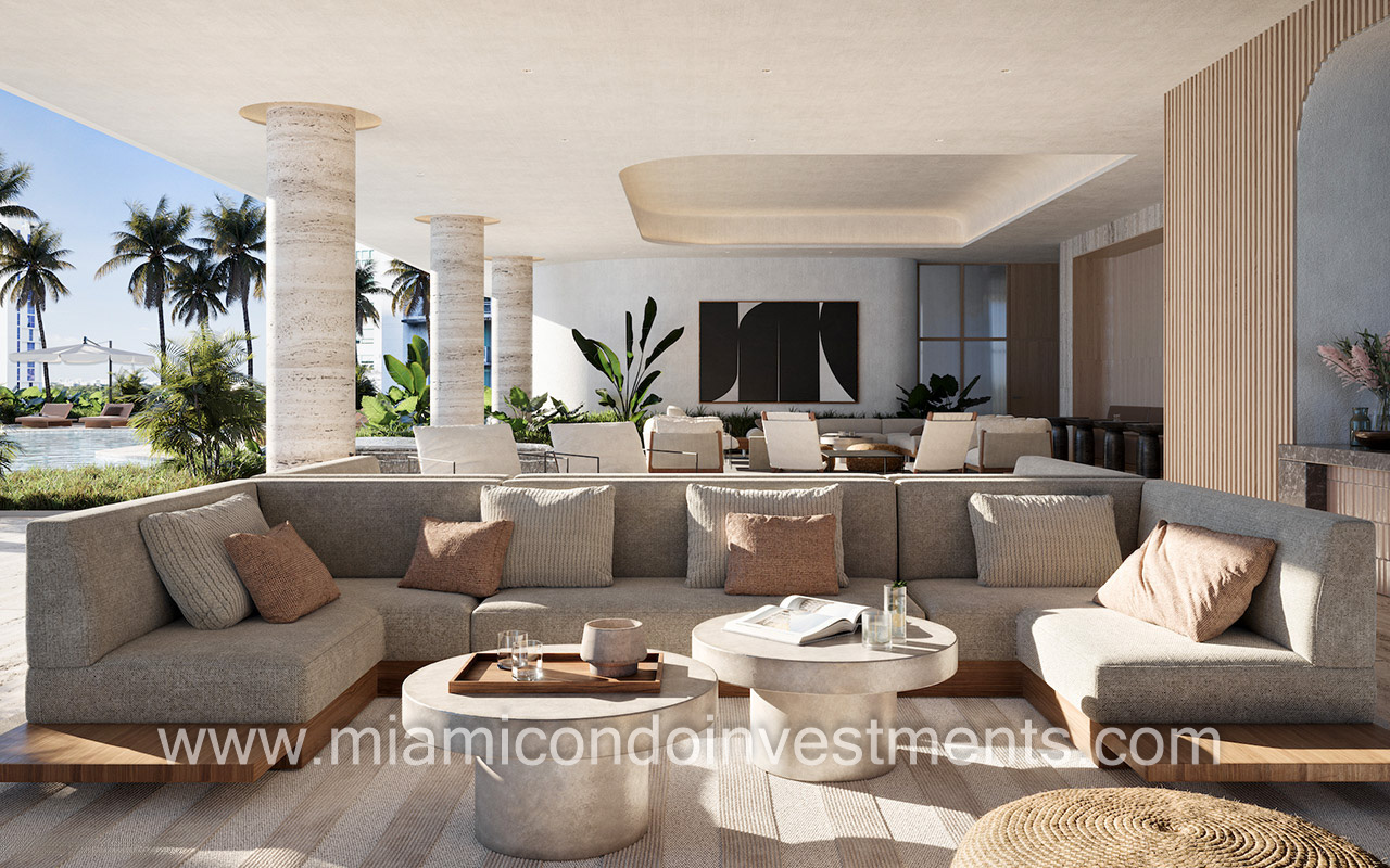 Lofty Brickell juice bar