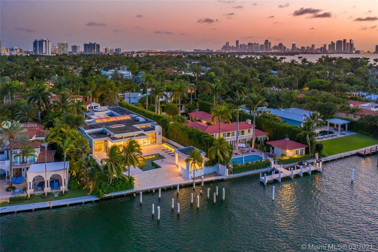 Waterfront Mansion in Miami Beach