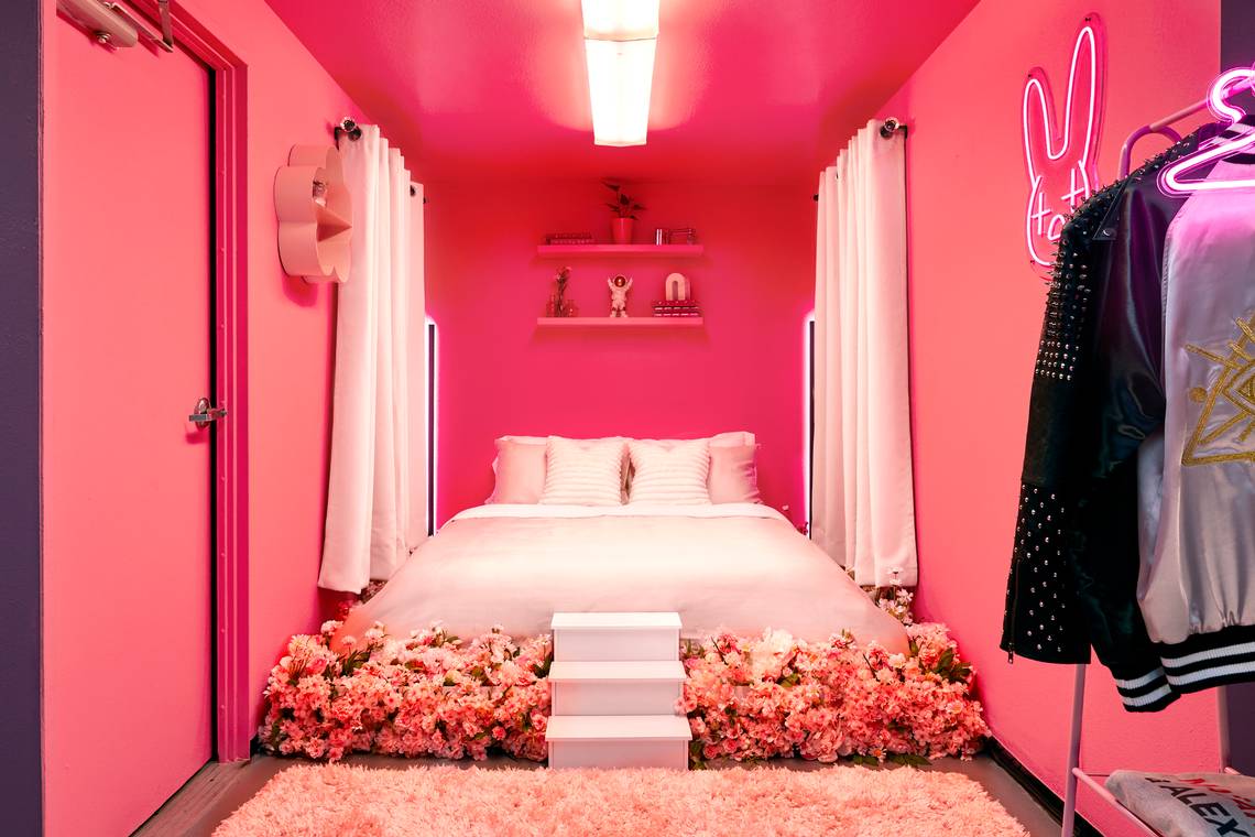 Bad Bunny Airbnb Bedroom Bad Bunny Airbnb Bedroom