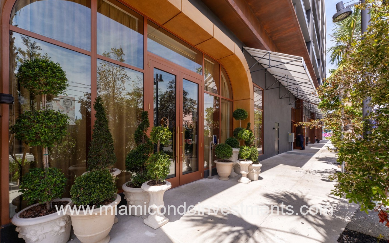 NoMad Wynwood condo building entry