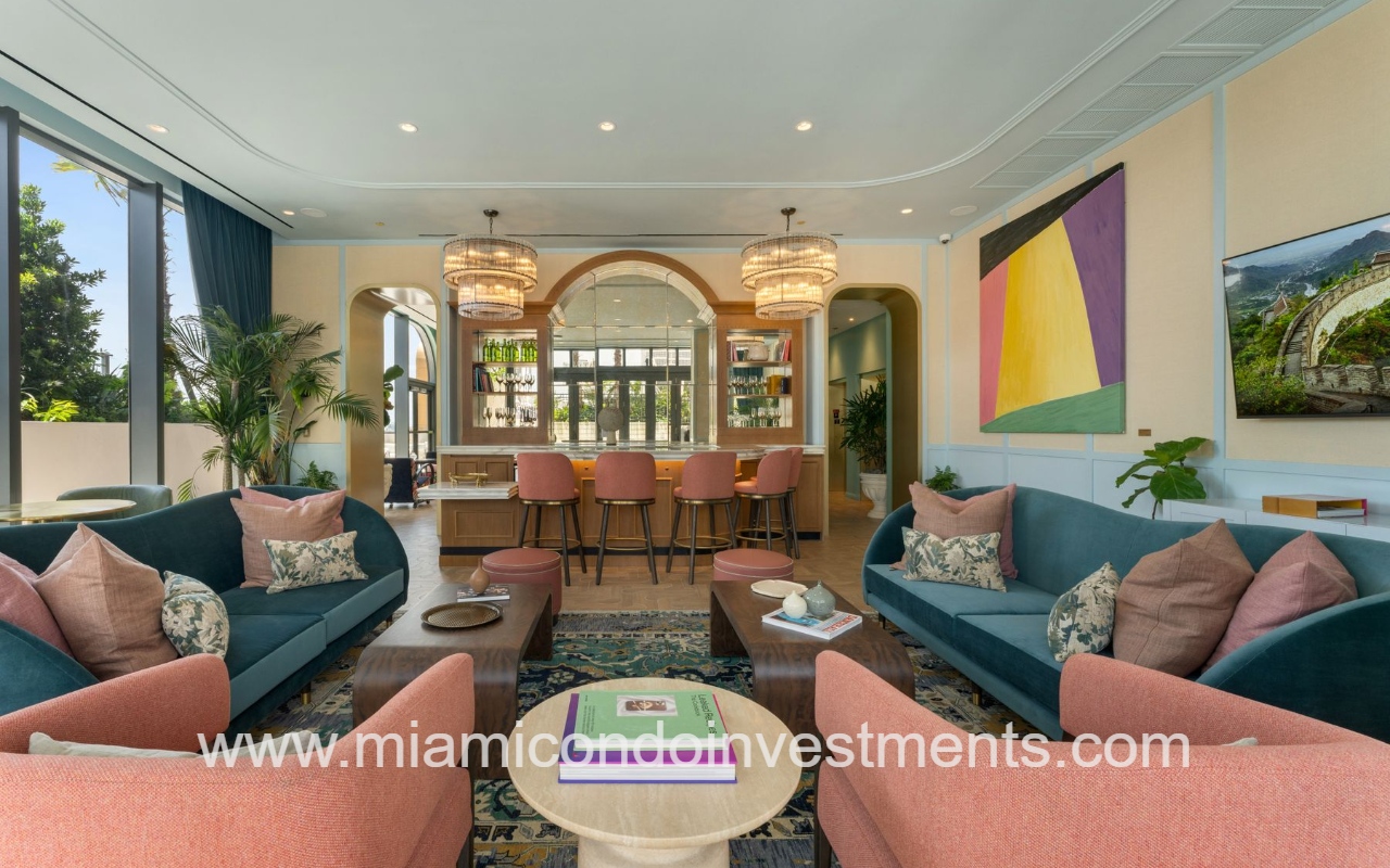 NoMad Wynwood view of bar seating