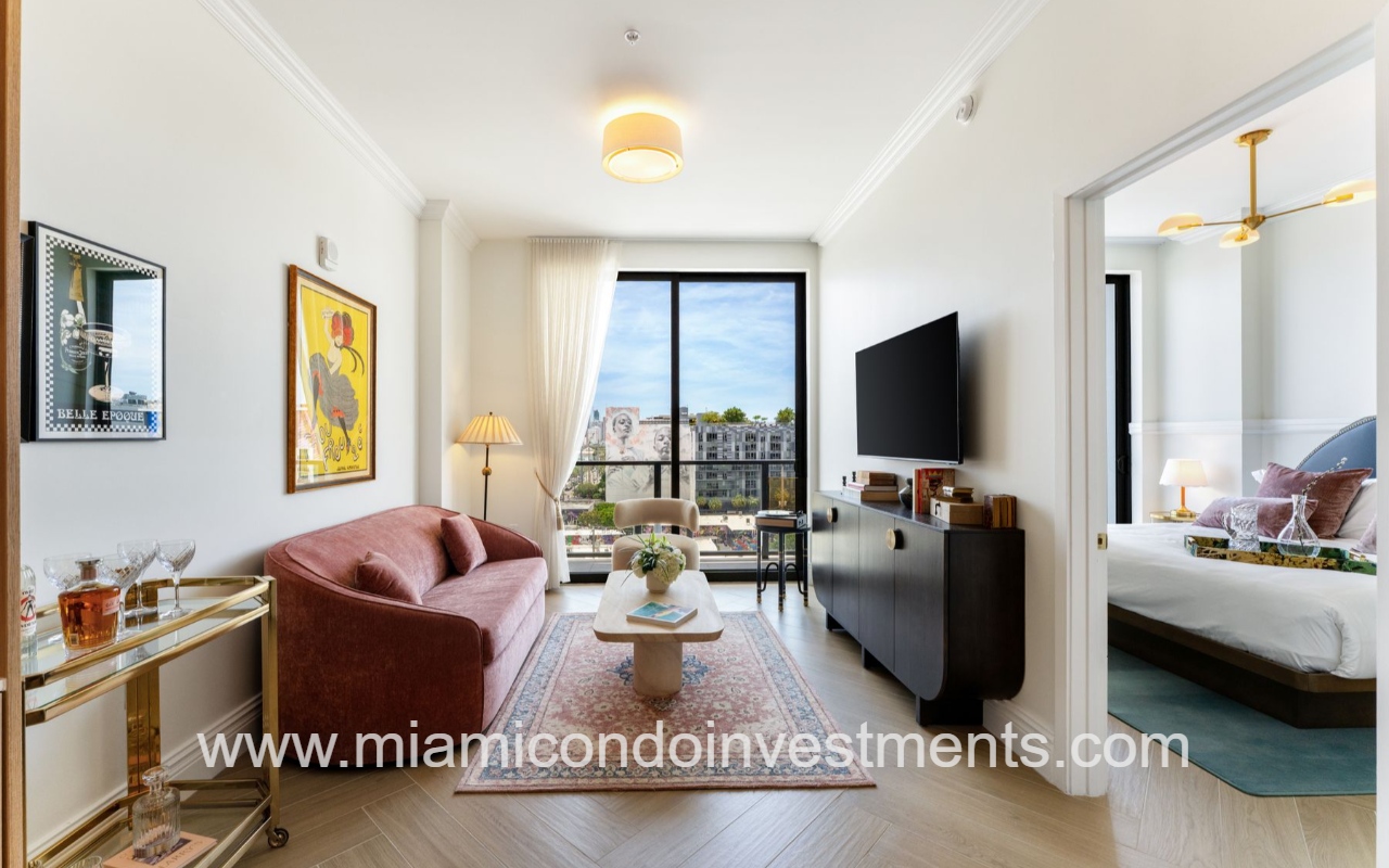NoMad Wynwood 1-bedroom living room closeup
