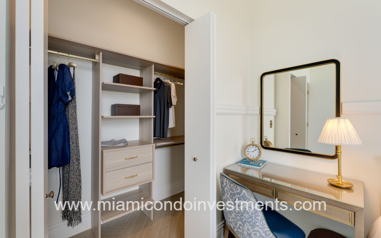 NoMad Wynwood 2-bedroom view of closet