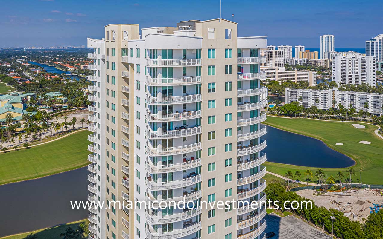 Duo Hallandale Beach Rooftop View