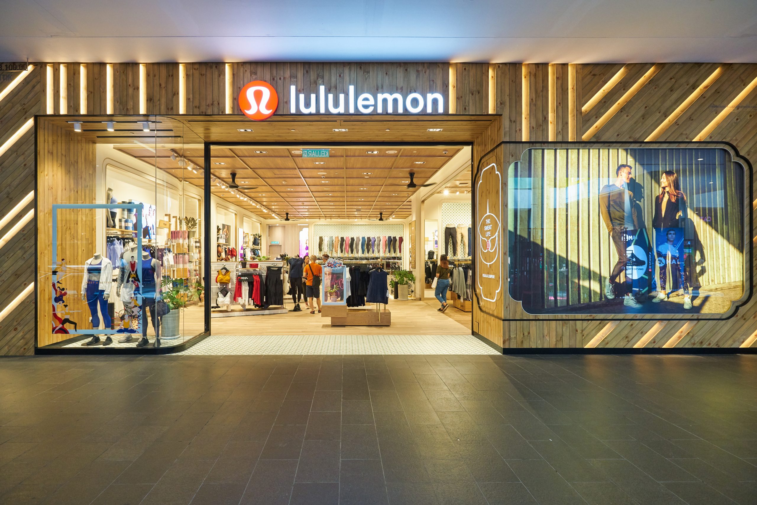 Lululemon Grand Opening at Miami Worldcenter