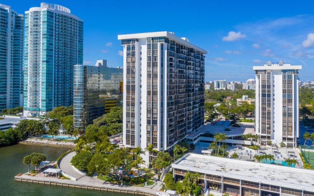 1908 Brickell Ave, Miami Florida
