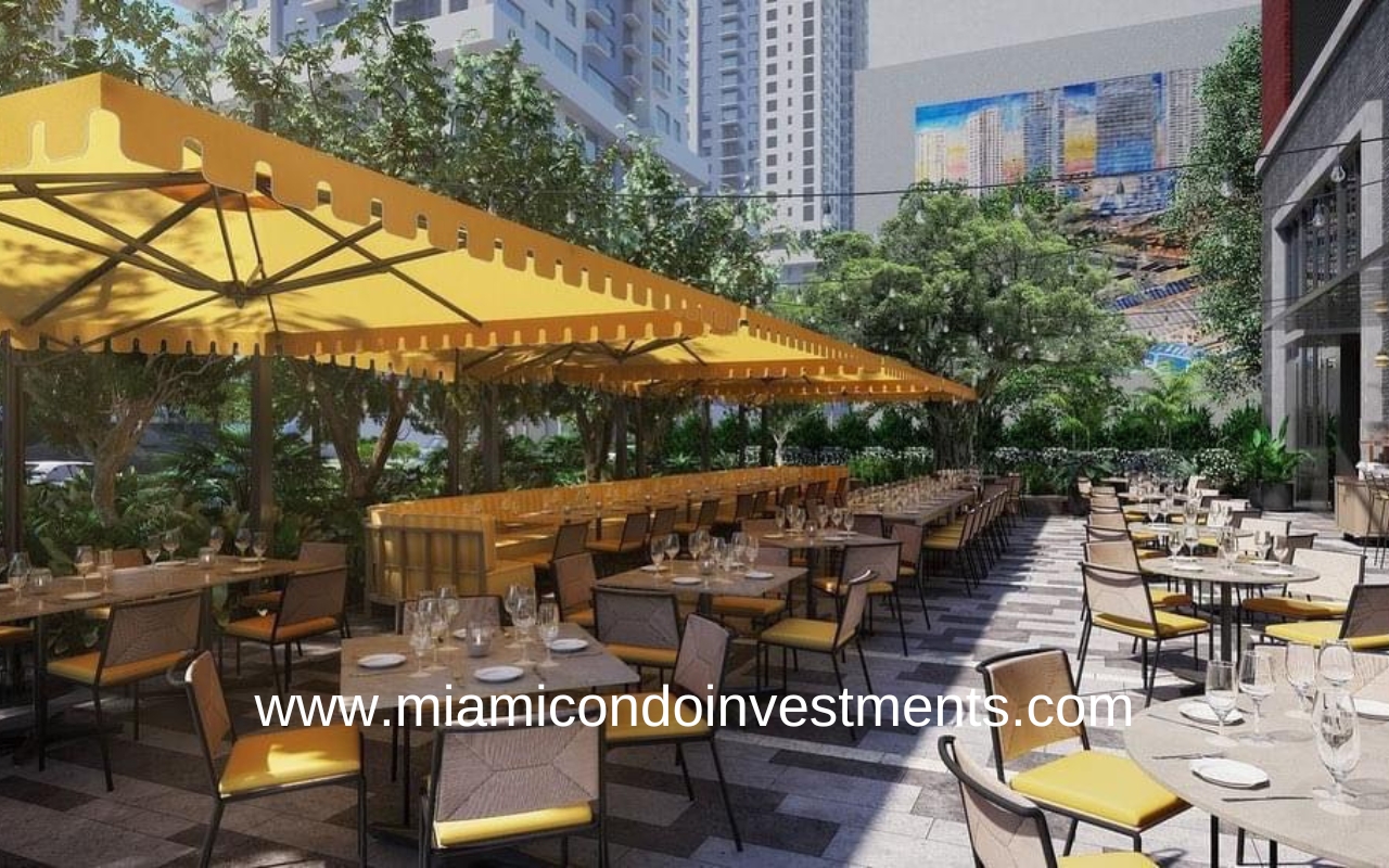 Gale Miami Hotel and Residences Outdoor Restaurant