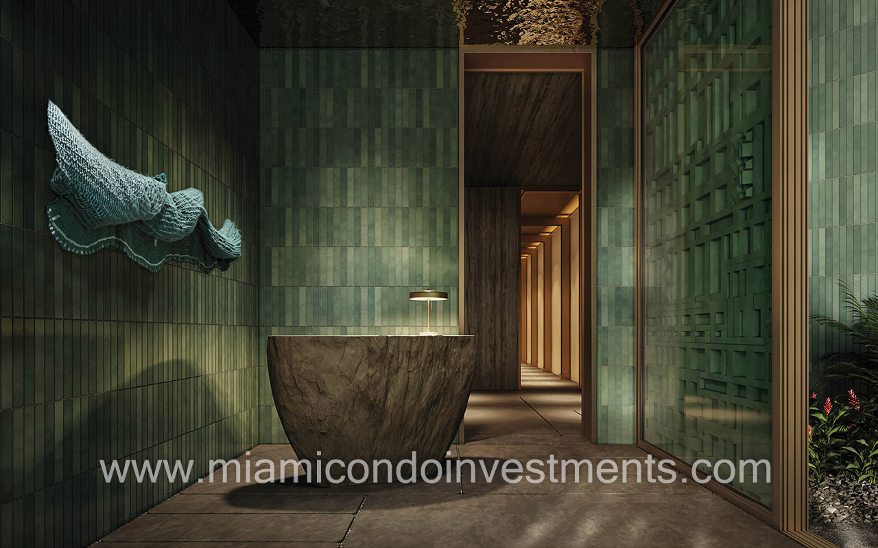 Miami Tropic front desk reception