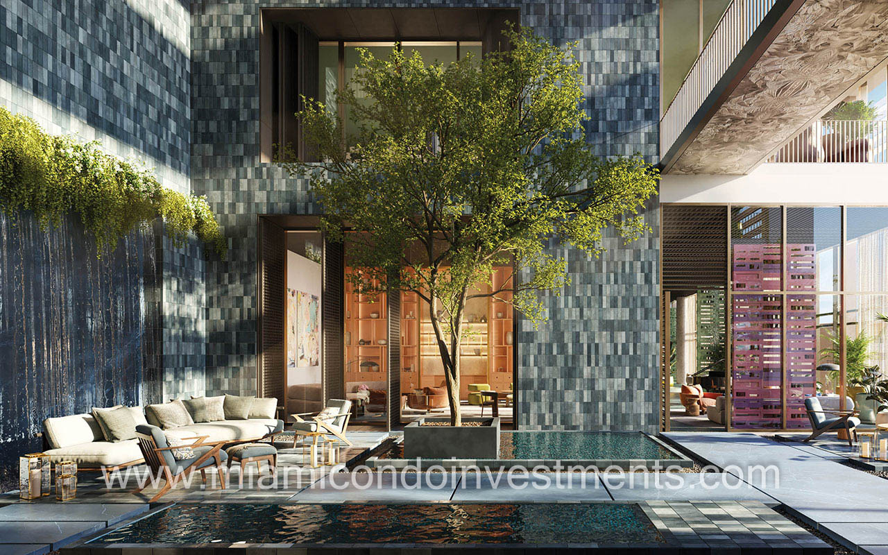 Miami Tropic courtyard