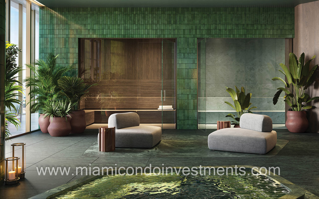 Miami Tropic sauna and steam room