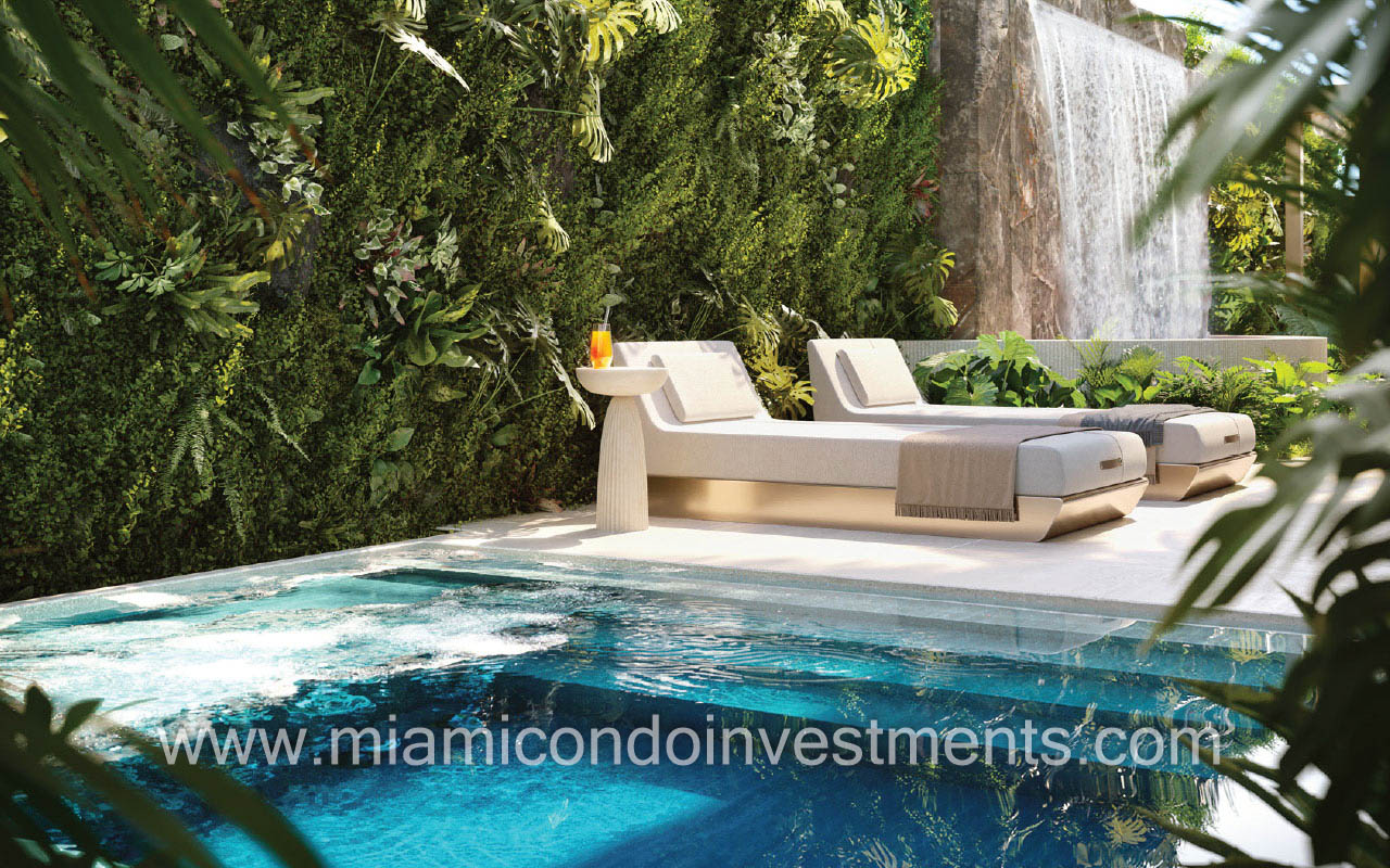 Ocean House Surfside cabana