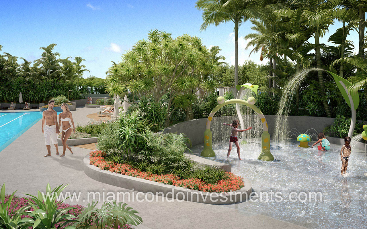 Aria Reserve Miami lap pool and kid's splash pad