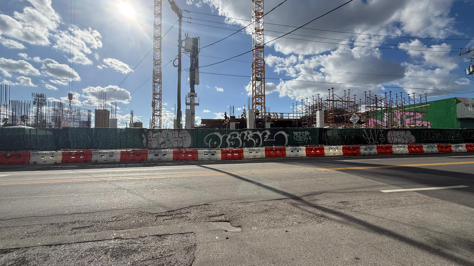 2000 Wynwood under construction