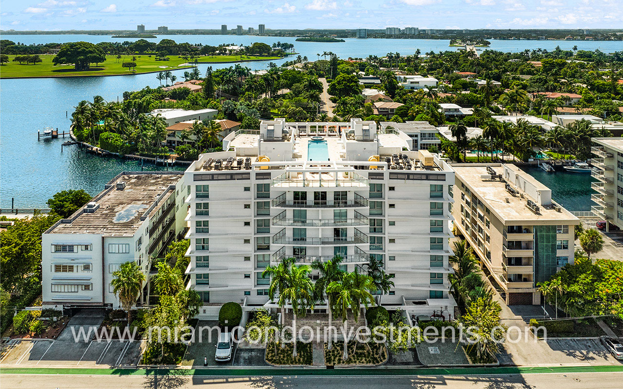 Riva Bay Harbor condo building