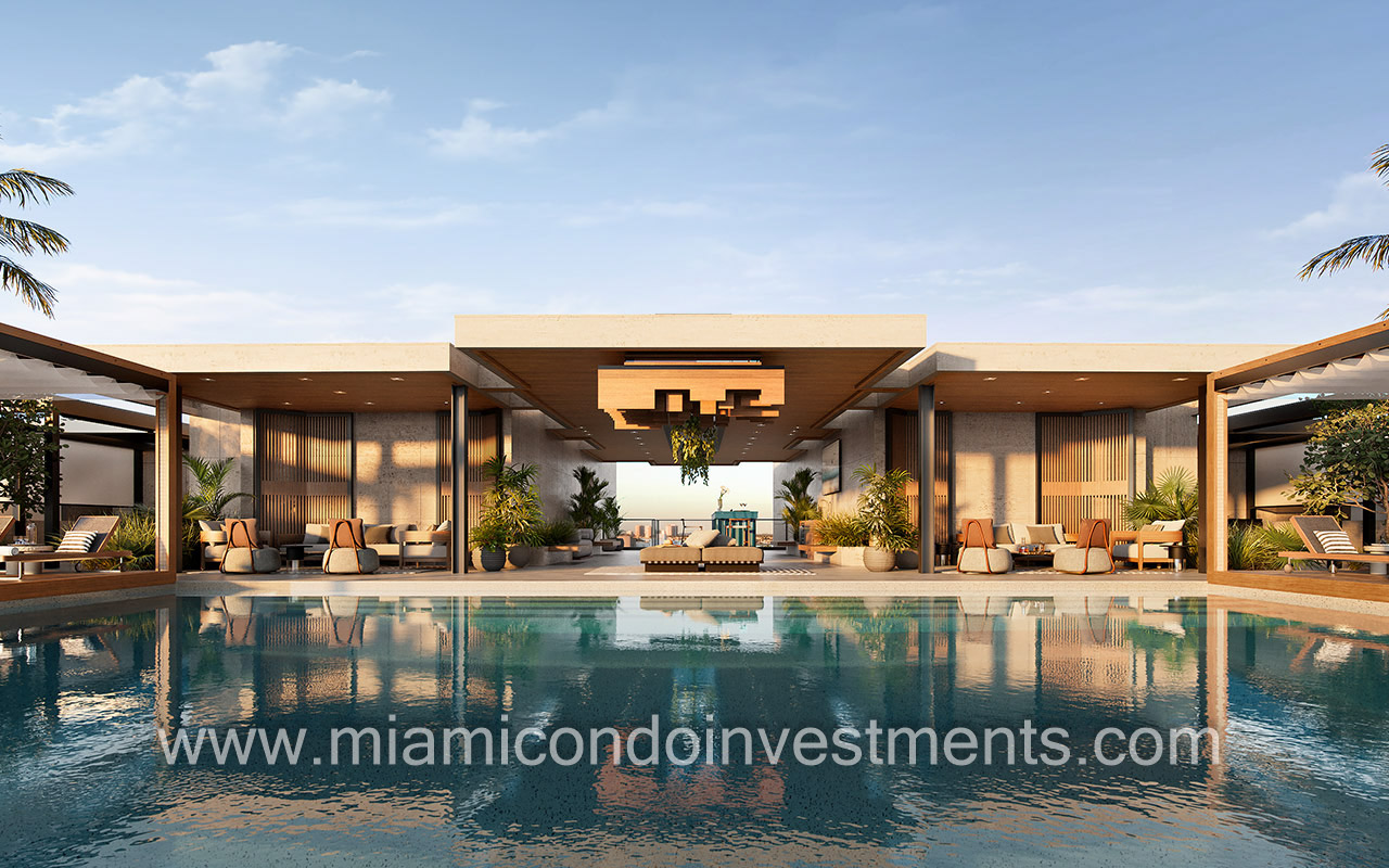 rooftop pool at Bay Harbor Towers