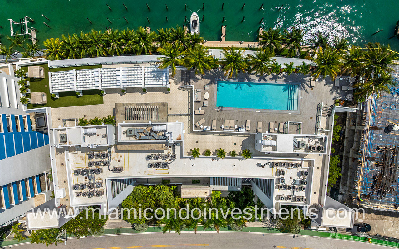 Sereno Residences in Bay Harbor Islands drone of rooftop pool and sundeck