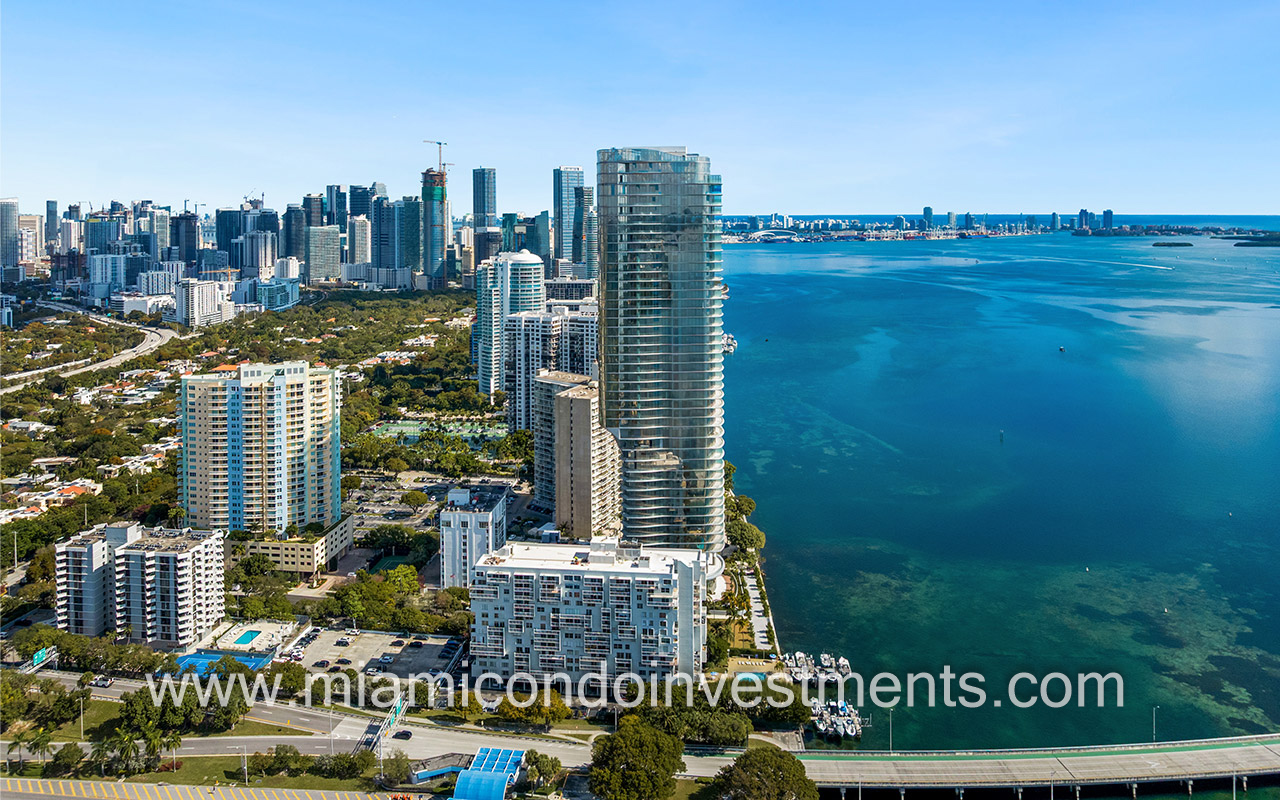 views north from Una Residences