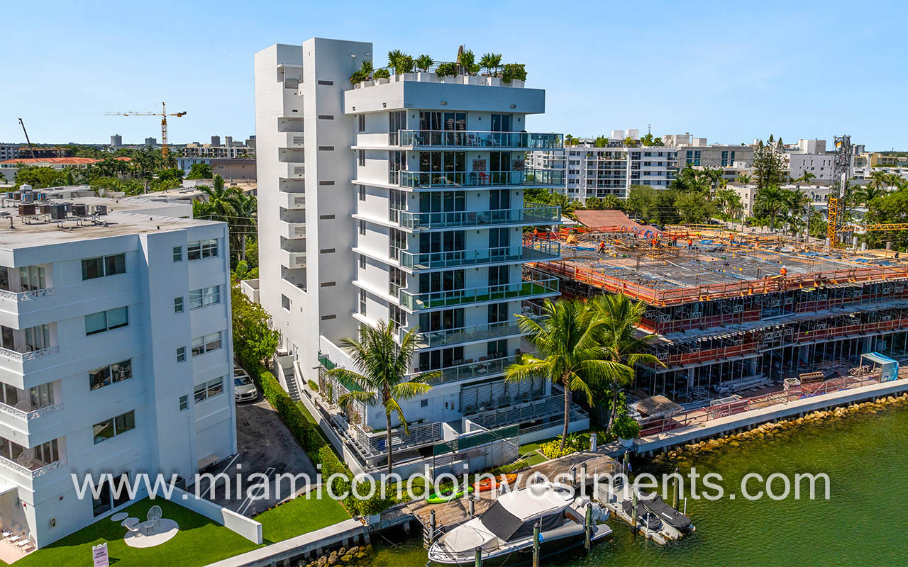 Harbour Park condo facing back side of building and water